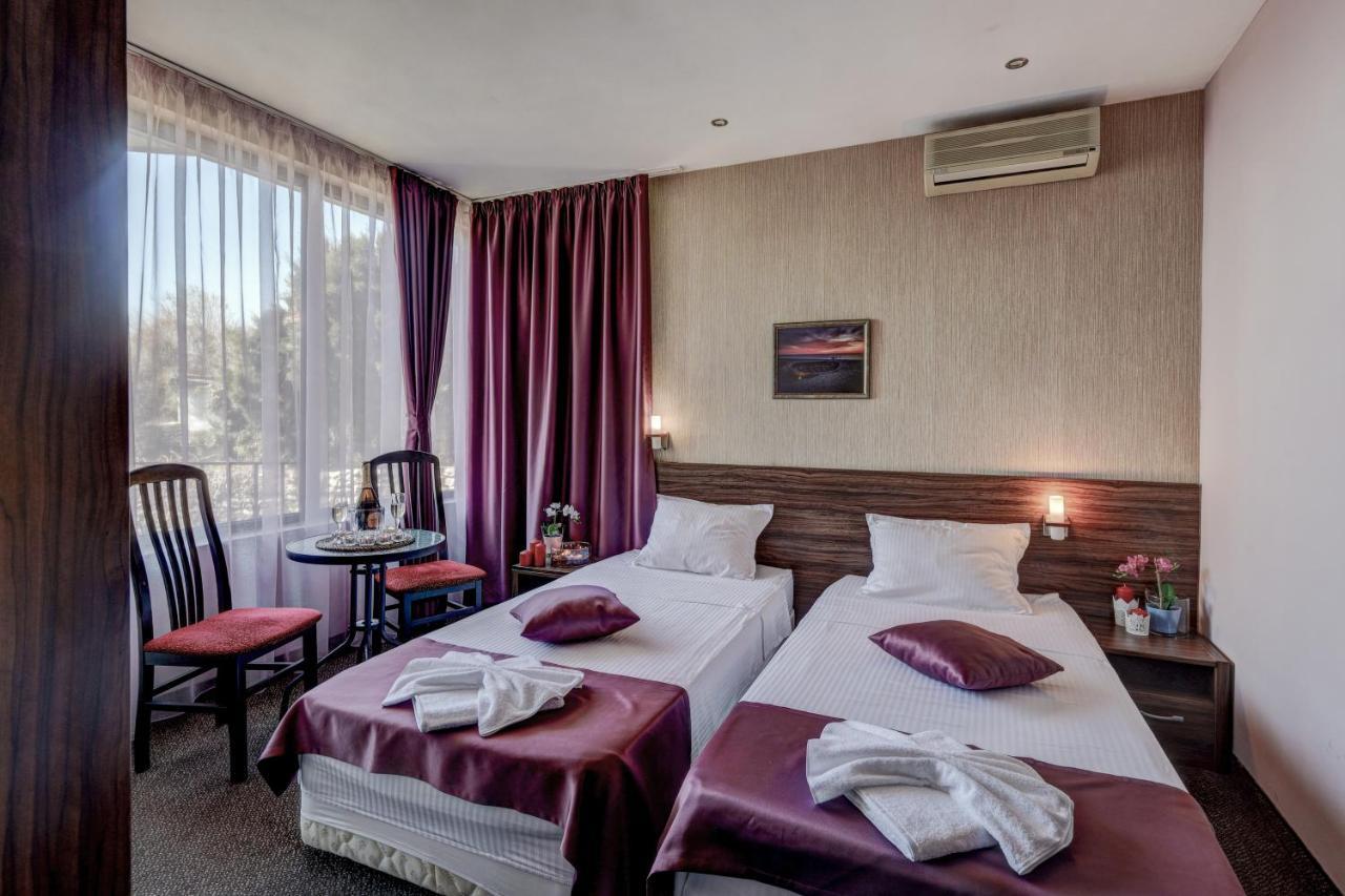 Ellinis Hotel Varna Exterior foto